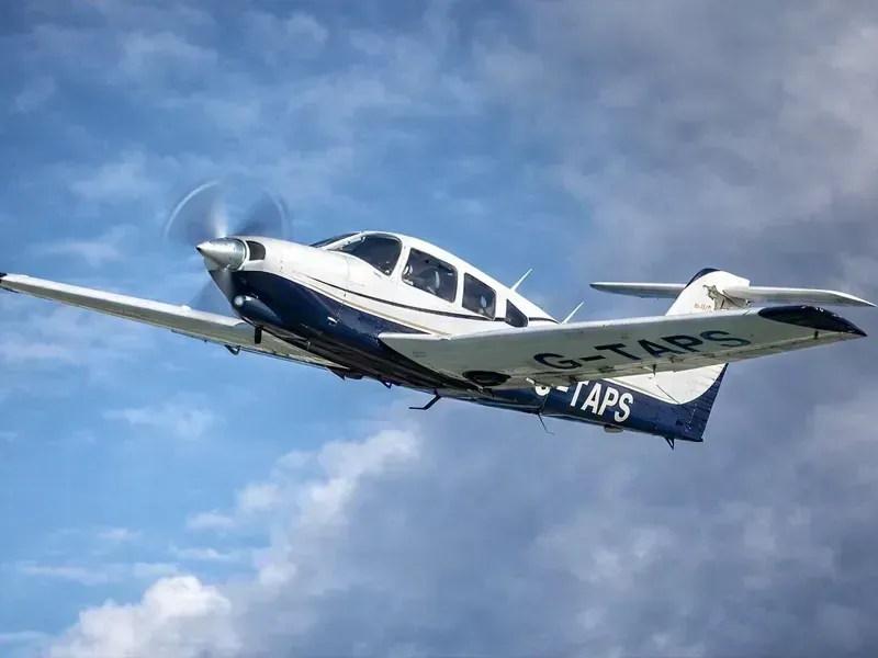 Beautiful Piper Arrow IV for sale fully equipped for IFR